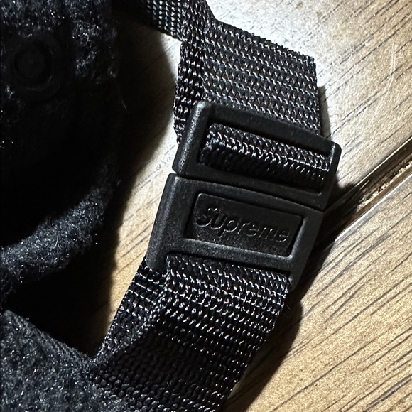 Supreme Classic Black Wool Cap - Picture 3 of 4